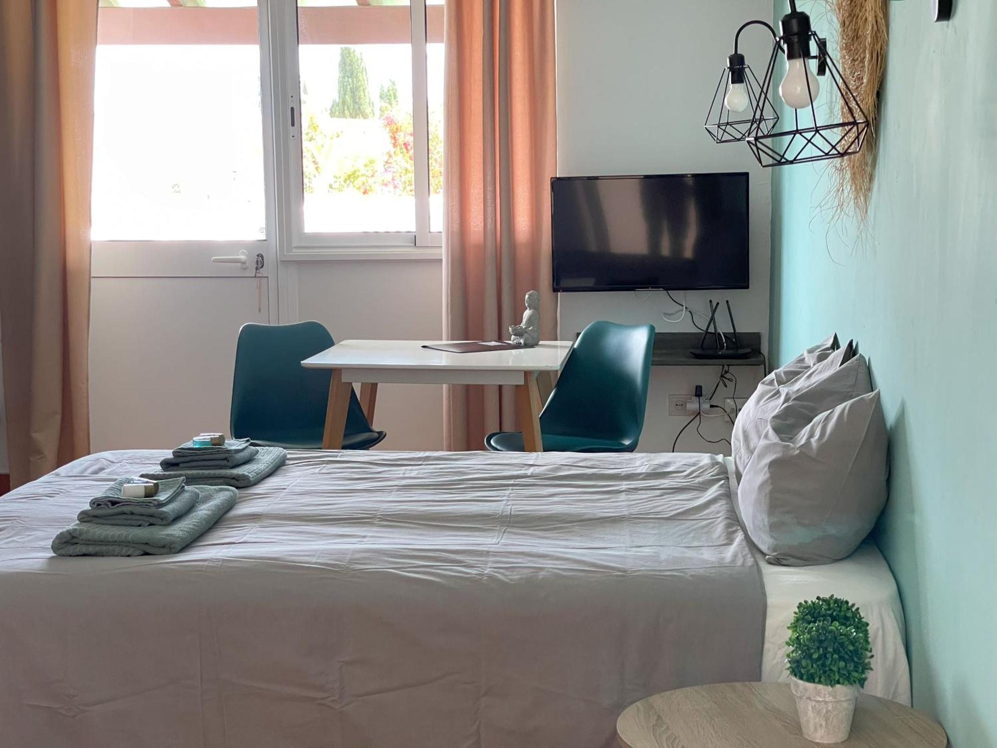 Bed and Breakfast La Casa De Familia Málaga Esterno foto